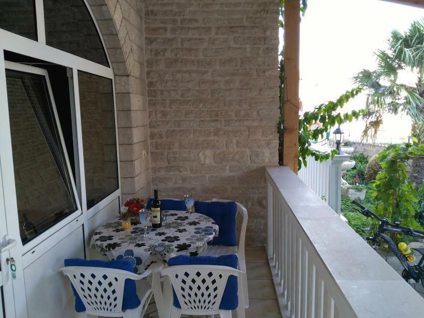 Ivano Apartments Гребастика Экстерьер фото